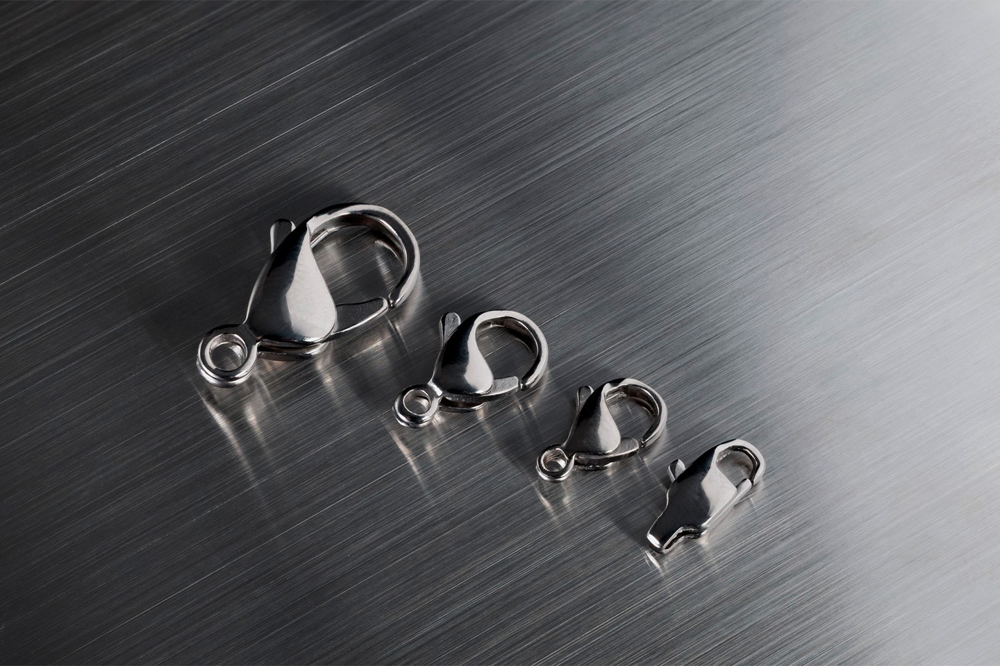 Titanium Service shooting gioielli ambientati — 9